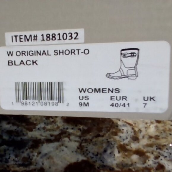 Hunter Black Boots - Picture 2 of 2